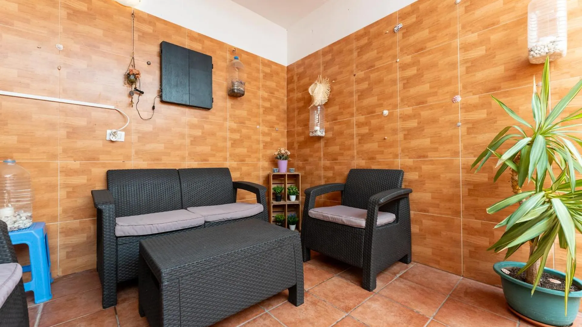 לינה וארוחת בוקר La Mareta Casa Resi