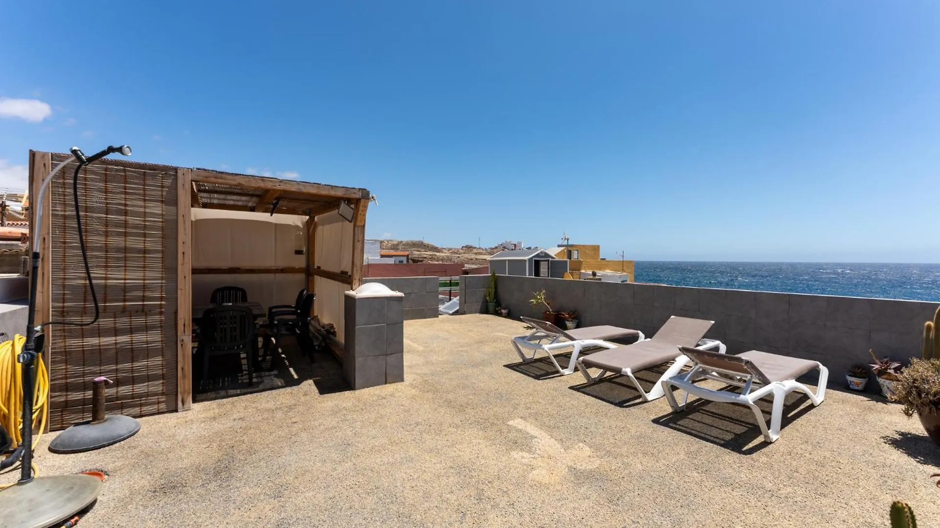 לינה וארוחת בוקר La Mareta Casa Resi 0*,  ספרד